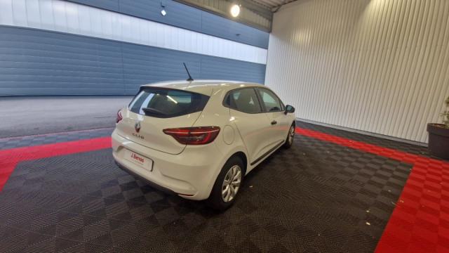 Renault Clio image 2