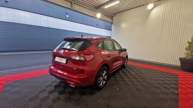 Ford Kuga image 9