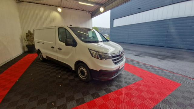 Renault Trafic image 6