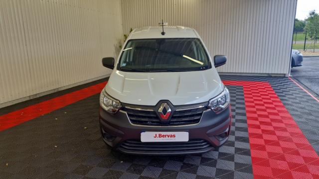 Renault Express Van image 3