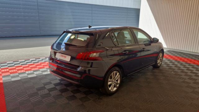 Peugeot 308 image 7