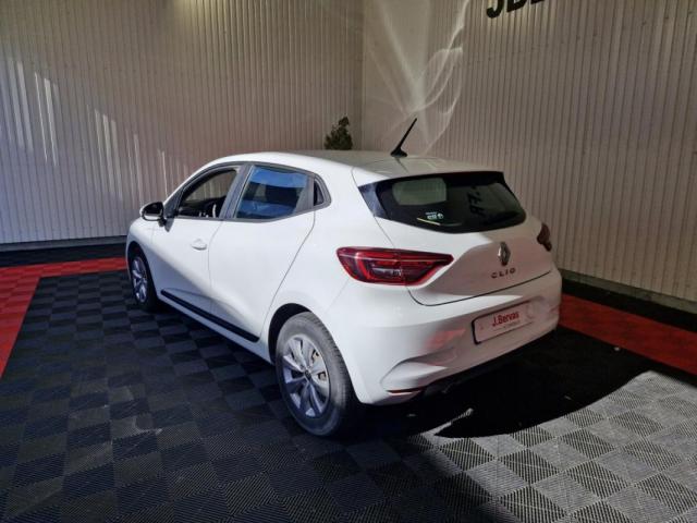 Renault Clio image 6