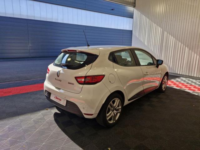 Renault Clio image 2