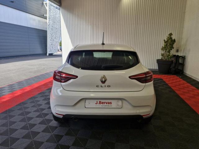 Renault Clio image 8