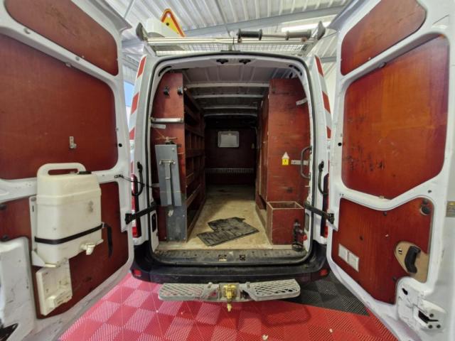 Renault Master image 9