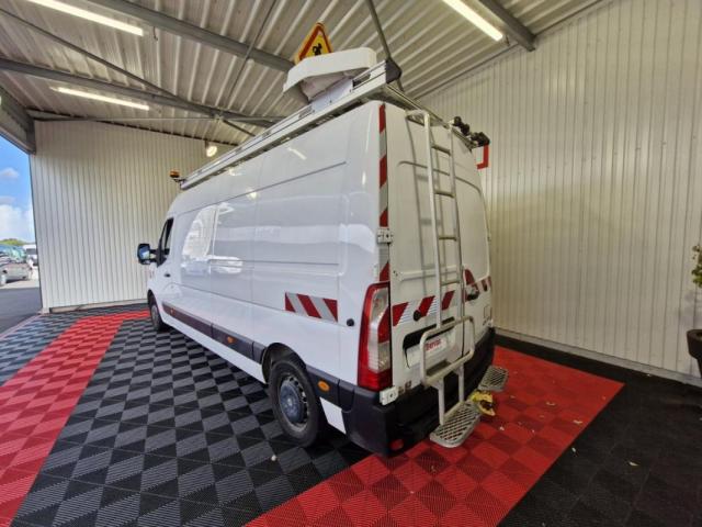 Renault Master image 1