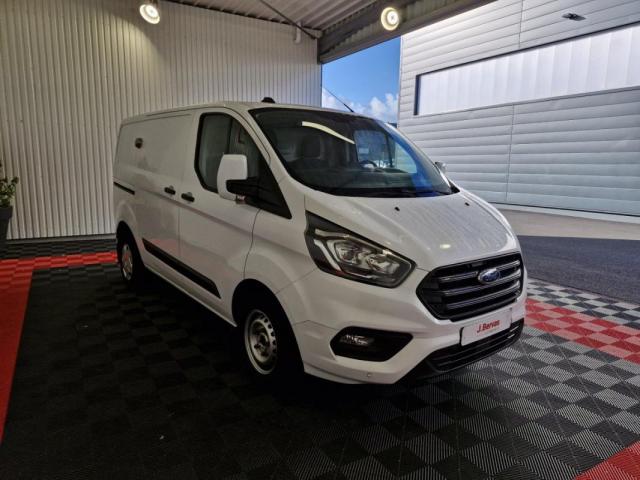 Ford Transit Custom image 1
