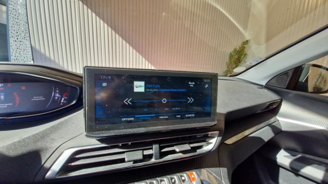 Peugeot 3008 image 6