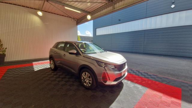 Peugeot 3008 image 2