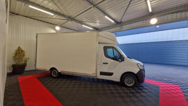 Renault Master image 1