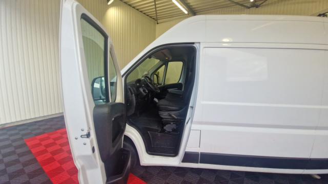 Peugeot Boxer image 6