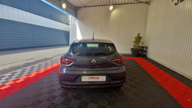 Renault Clio image 9