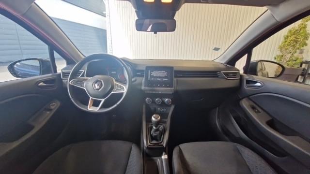 Renault Clio image 6