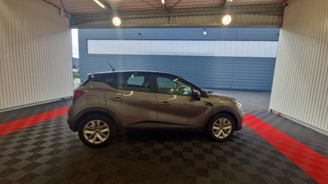Renault Captur image 1