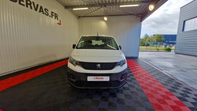 Peugeot Rifter image 9