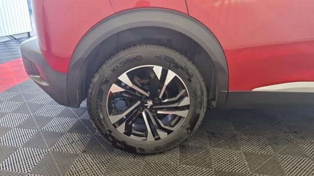 Peugeot 2008 image 2