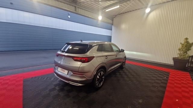 Opel Grandland image 2