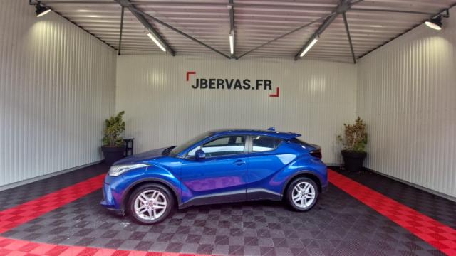 Toyota C-Hr image 2