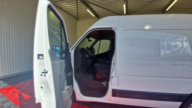 Renault Master image 3