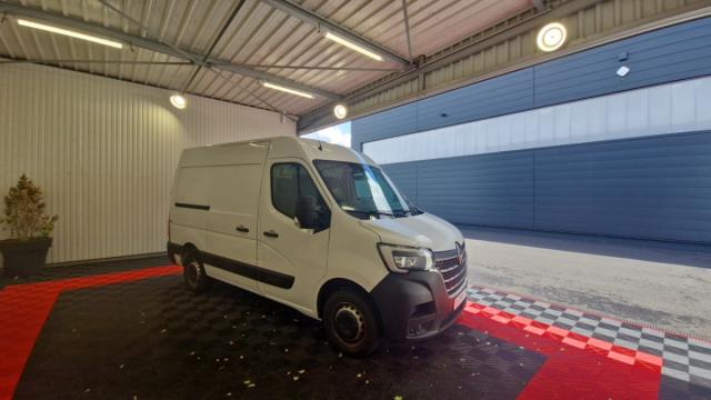 Renault Master image 9