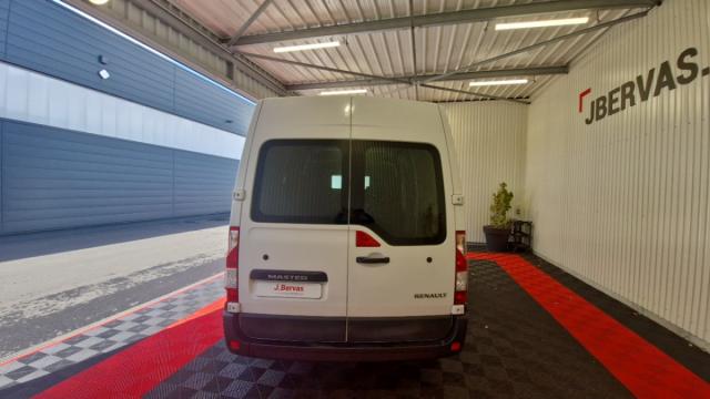 Renault Master image 1