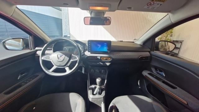 Dacia Sandero image 1