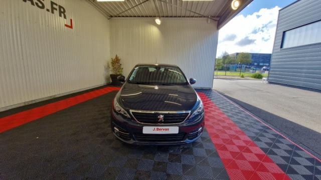 Peugeot 308 image 9