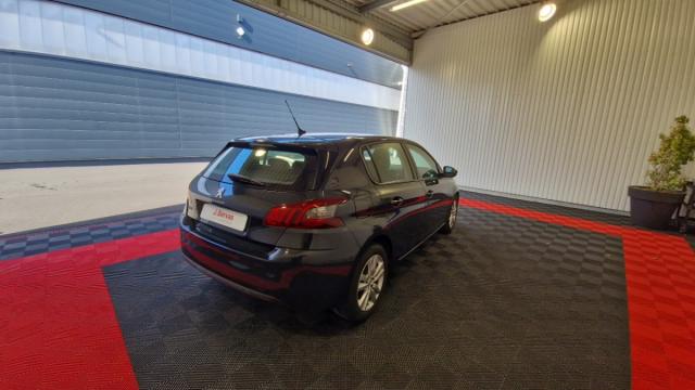Peugeot 308 image 7