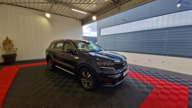 Kia Sorento image 8