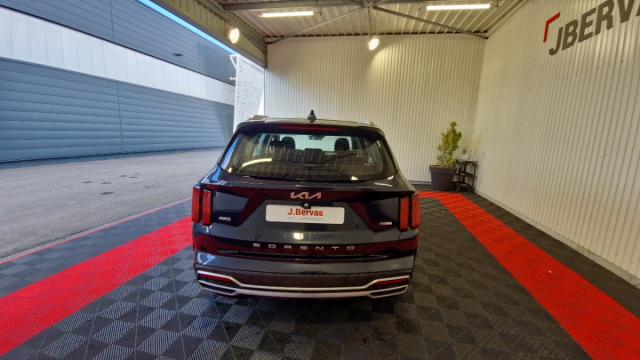 Kia Sorento image 7