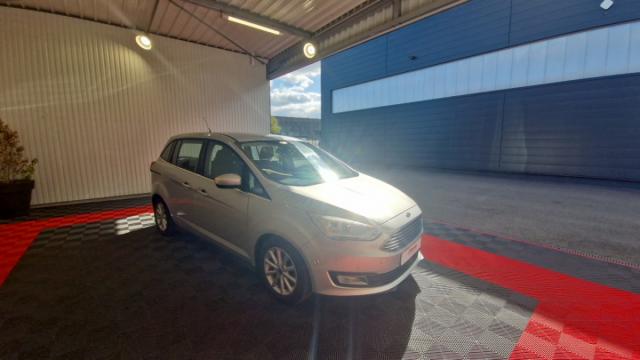 Ford Grand C-Max image 8
