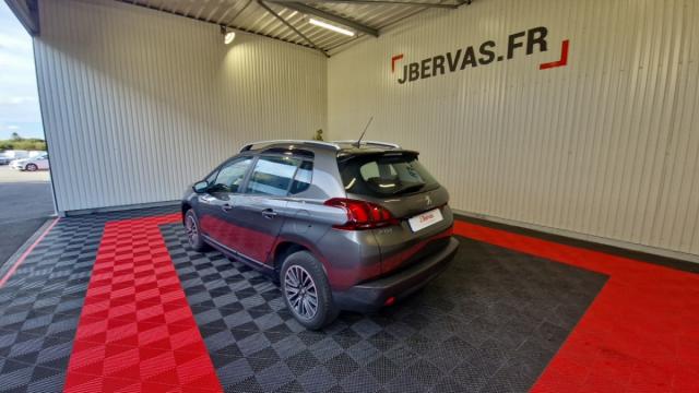 Peugeot 2008 image 6