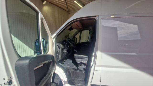 Peugeot Boxer image 1