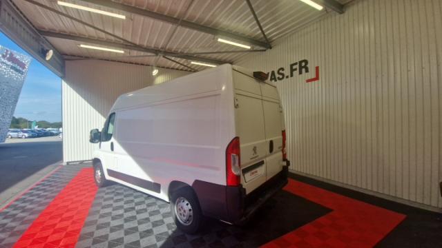 Peugeot Boxer image 6