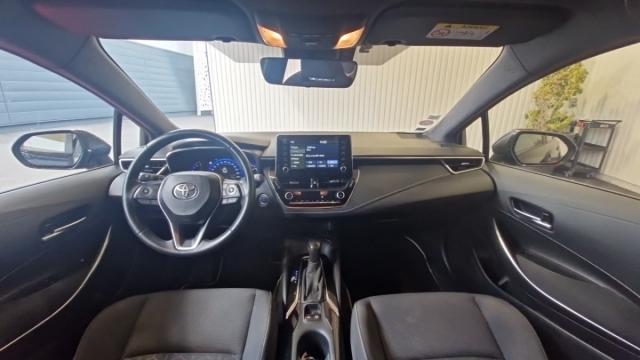 Toyota Corolla image 6