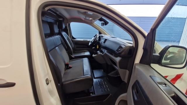 Peugeot Expert image 8