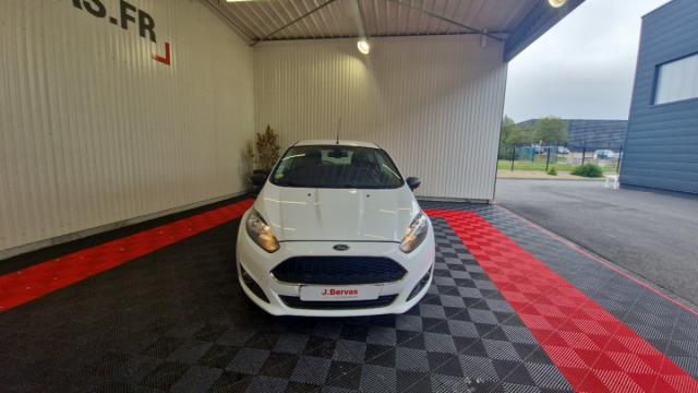 Ford Fiesta image 6