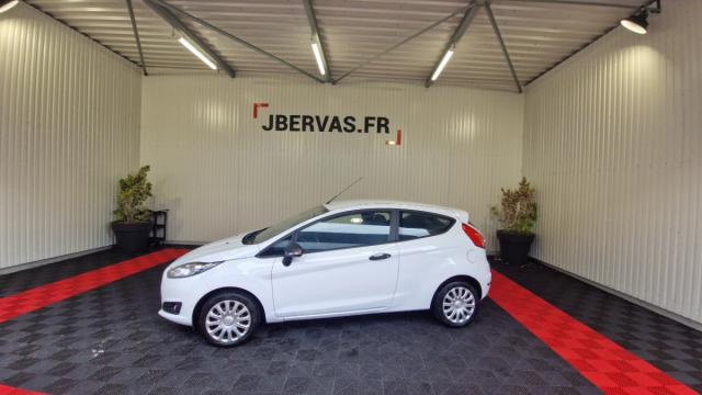 Ford Fiesta image 4