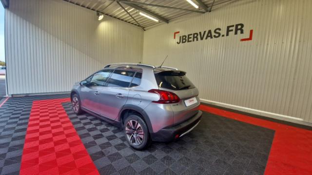 Peugeot 2008 image 2