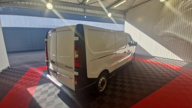 Renault Trafic image 9