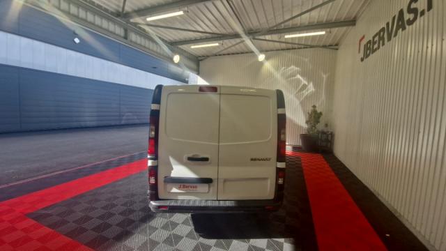 Renault Trafic image 3