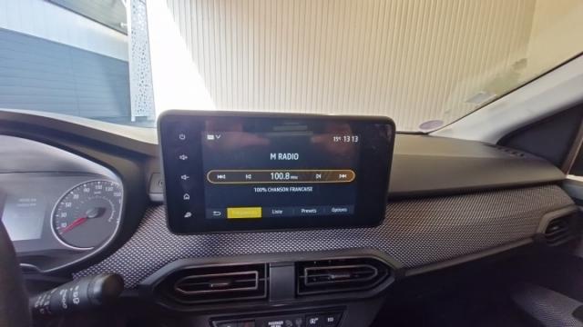 Dacia Jogger image 1