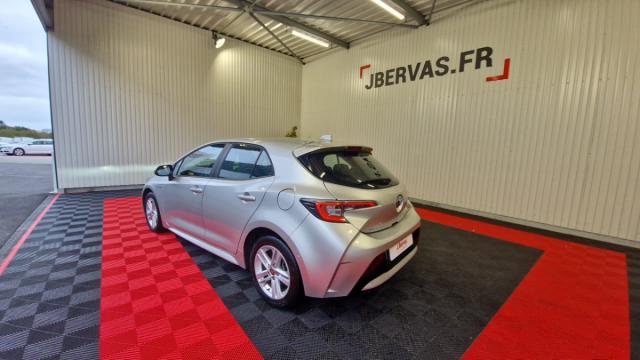 Toyota Corolla image 2