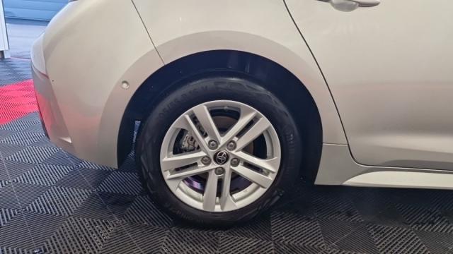 Toyota Corolla image 9