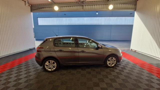 Peugeot 308 image 4
