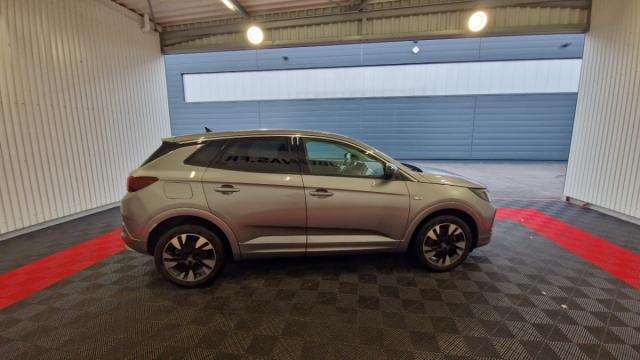 Opel Grandland image 7