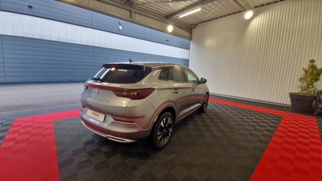 Opel Grandland image 9