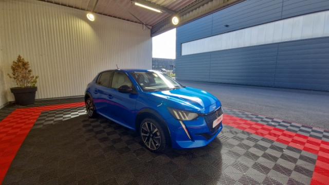 Peugeot 208 image 4