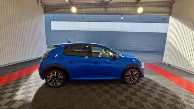 Peugeot 208 image 3