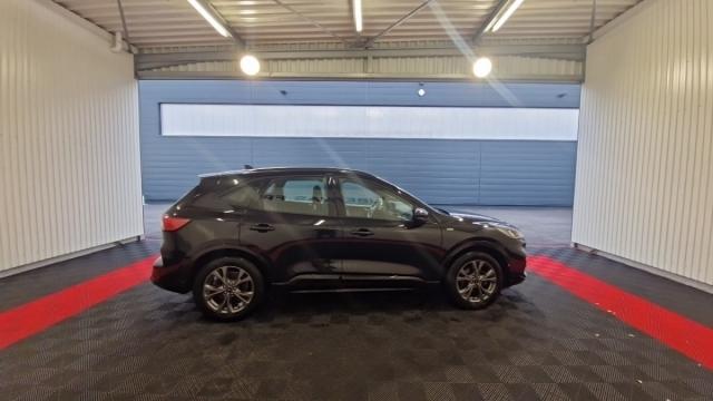 Ford Kuga image 2
